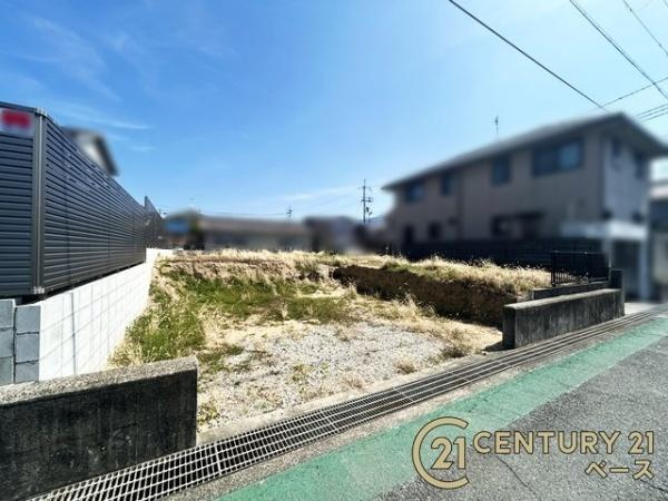 桜井市大字戒重の売地の外観|■現地撮影写真■敷地面積約８０坪の更地！建築条件なし！お気軽にお問い合わせくださいませ！
