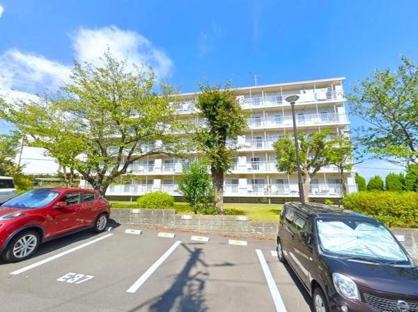 馬堀台団地22号棟