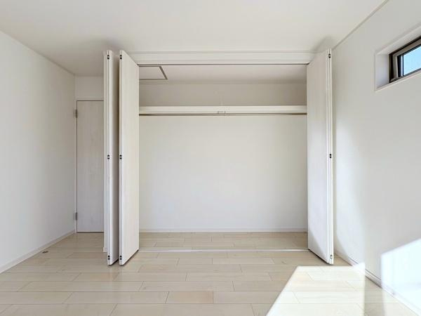 横浜市戸塚区上柏尾町の中古一戸建の収納