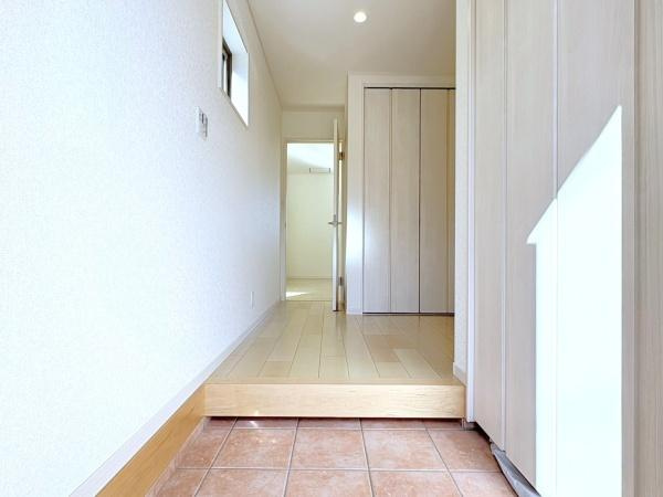 横浜市戸塚区上柏尾町の中古一戸建の玄関