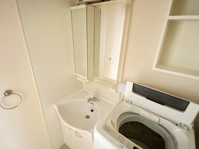 レオパレスバルミィウインドの内装