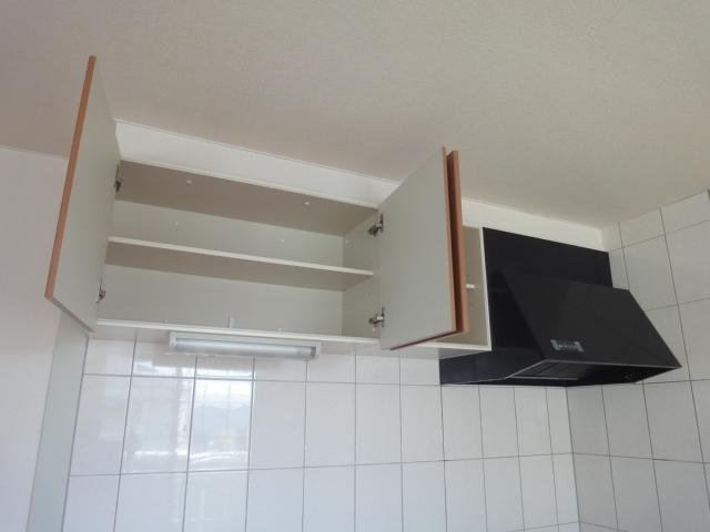 サフィールの収納|キッチン収納上段