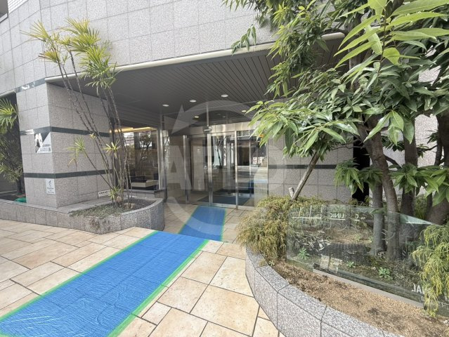 モンサンミッシェル北浜のエントランス|モンサンミッシェル北浜　エントランス