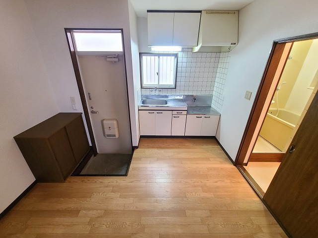 トークビレッジの居間・リビング|★７．５帖のリビング・ダイニングです★