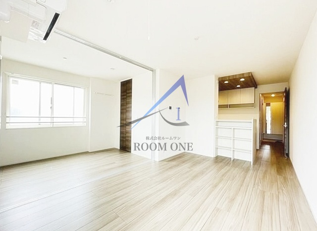 ル　シャンヴェールの居間・リビング|洋室のお部屋です。