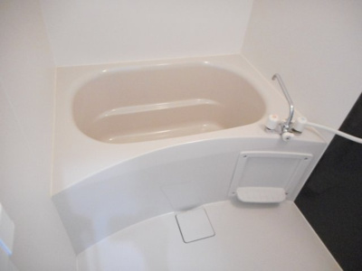 【浴室】 | アルタイル | お風呂で日々の疲れを落としましょう