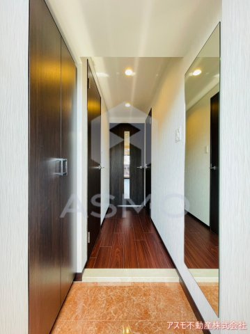 【玄関】 | プレジオ鎗屋町 | 同マンション別部屋参考写真