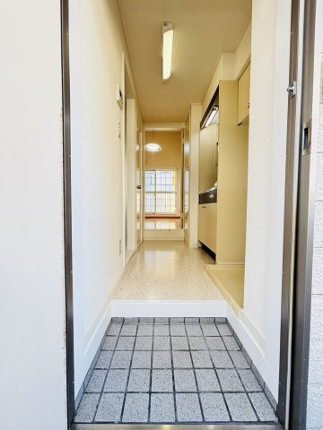 太宰府市石坂１丁目のアパートの玄関|別号数タイプ