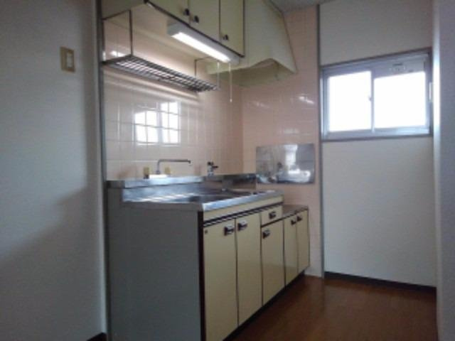 サンクレール・ヒラタＢのキッチン