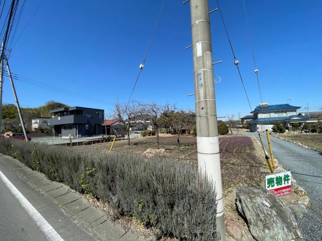 藤岡市三本木　土地650の周辺