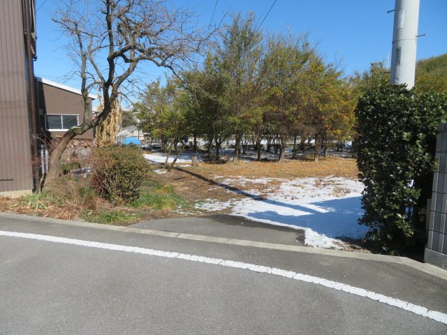 藤岡市三本木　土地650の周辺