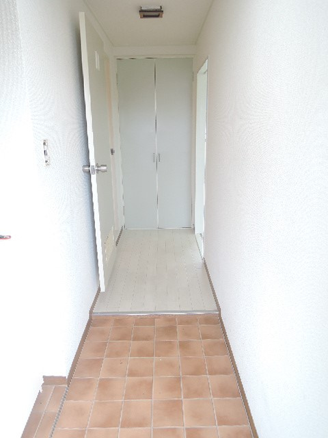 ドゥエル弥生の玄関|シンプルで使いやすい玄関です