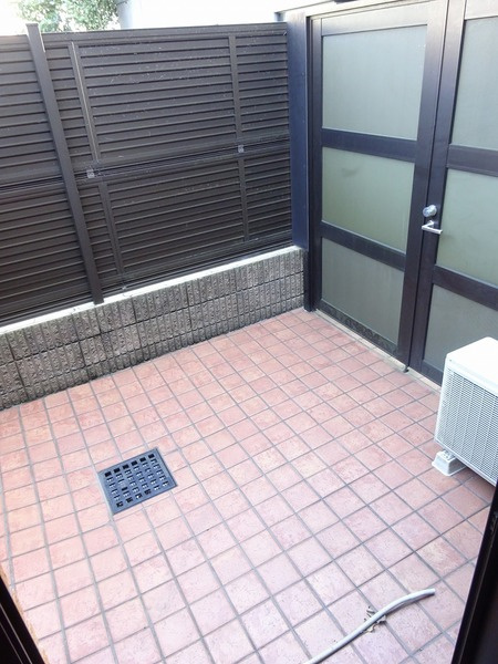トーシンフェニックス沼袋のバルコニー|陽当たり良好なバルコニーです