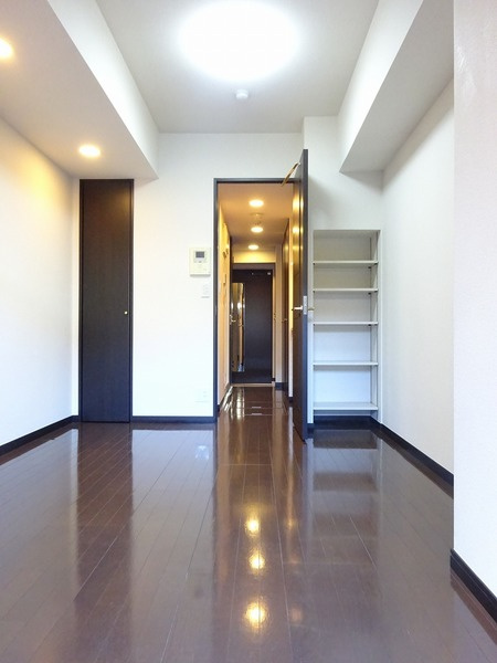 トーシンフェニックス沼袋の居間・リビング|ゆったりとした居間です