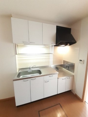 【キッチン】 | グリーンホームⅡ | お料理しやすいキッチンです