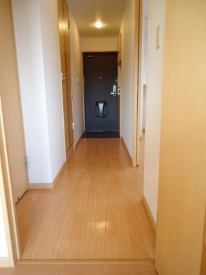 【内装】 | プランドール・淀 | 廊下