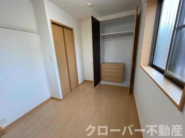 ヴェルジェの収納|洋室