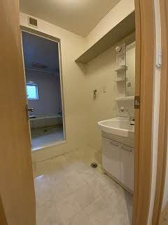 【内装】 | コート・フローラル