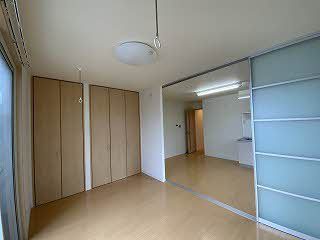 【洋室】 | コート・フローラル