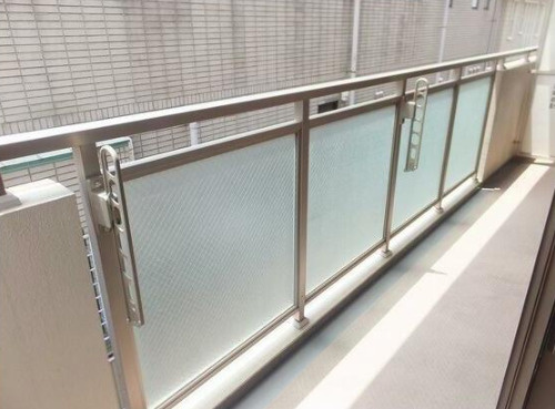 ロイヤルヒルズ中浦和のバルコニー