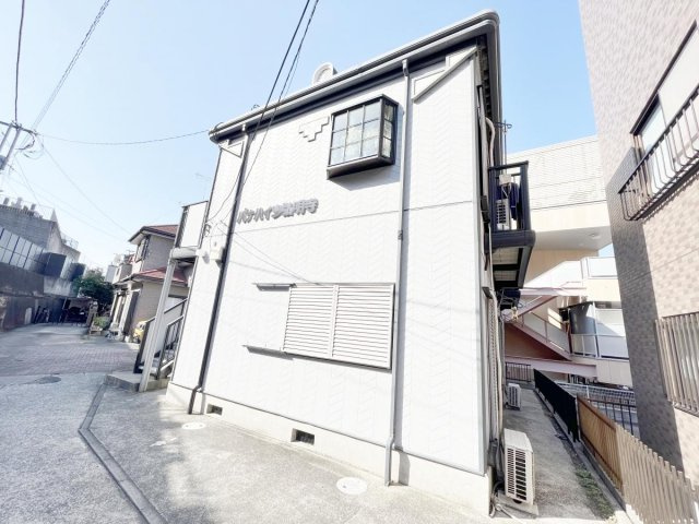パナハイツ弘明寺の外観