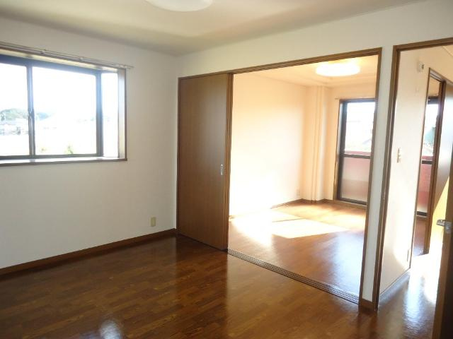 ベルアベニューの居間・リビング|リビング