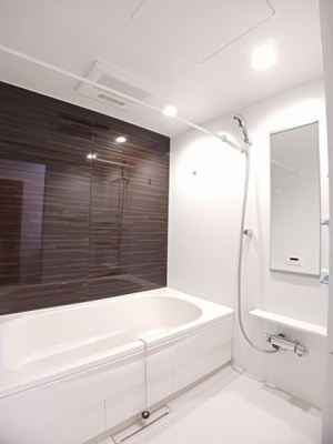 【浴室】 | クラール有本 | ゆったり過ごせるお風呂です