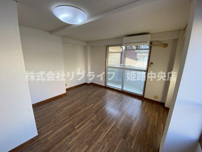 【洋室】 | メゾンシンセイ