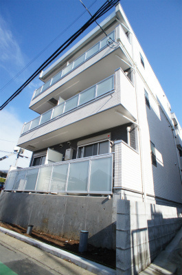 リブリ・ジュネス聖