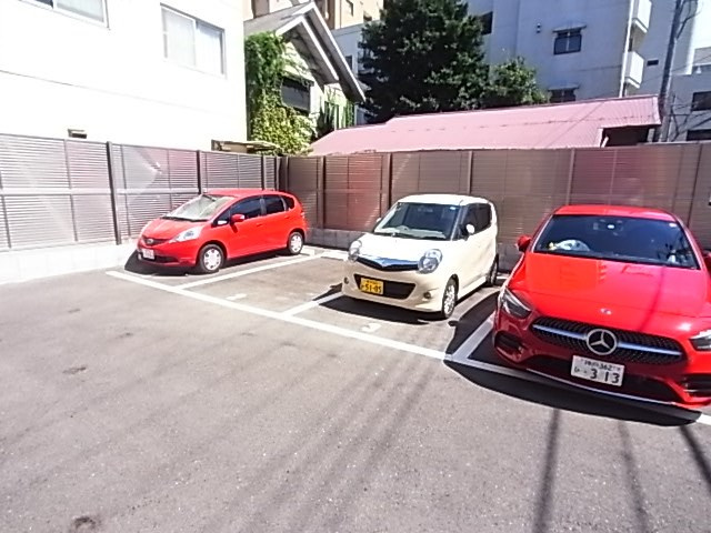 セルフィーユ諏訪山の外観