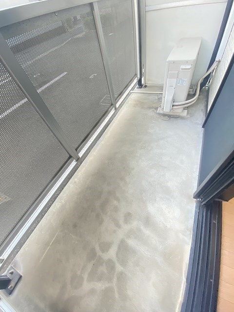 レオパレスあまがさき駅近のバルコニー|開放的で明るい空間を演出してくれるバルコニーです
