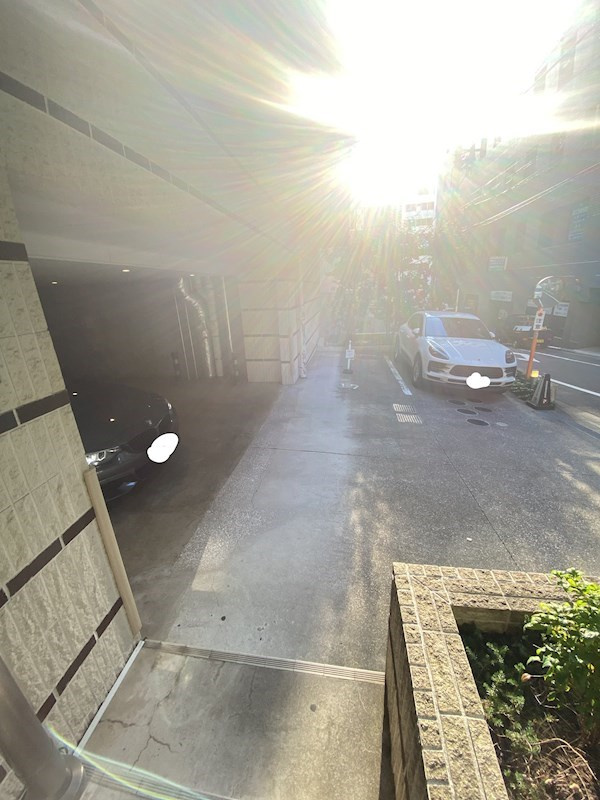 パークハビオ渋谷の駐車場