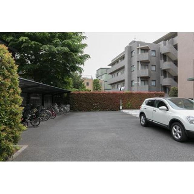 MH下馬の駐車場