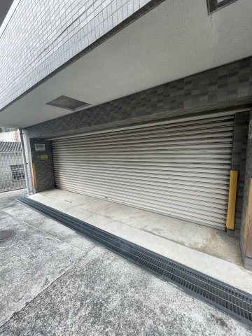 ヴィンテージコート須磨山手の駐車場
