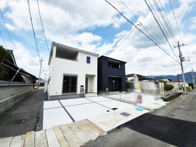 【外観：施工例】 | 亀岡　篠町柏原町頭　新築一戸建 | 同社施工例