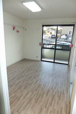 【居間・リビング】 | ガーデンライフ島田 A棟