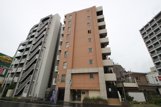 セレーノ並木の外観