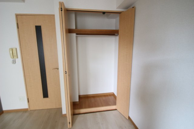 セレーノ並木の収納