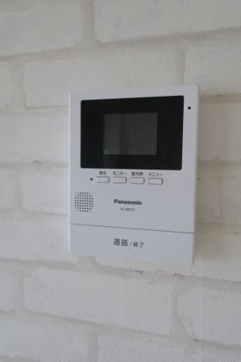 【セキュリティ】 | アビタシオン小山 | モニター付きインターホンです