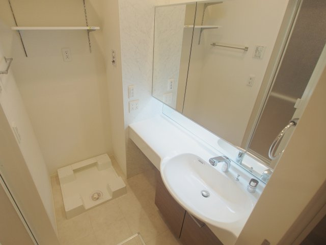 D-Room南小路の洗面所