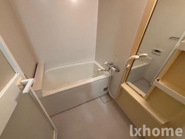 ラルク・アン・シェルの浴室|コンパクトで使いやすいお風呂です