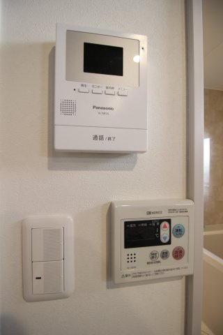 ヴィラ用賀のセキュリティ|モニター付きインターホン♪