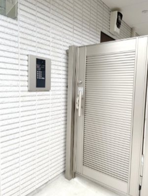 【エントランス】 | K RESIDENCE