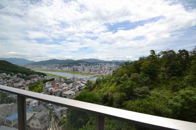 ウイング三滝観音台の展望