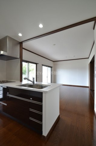 ウイング三滝観音台の居間・リビング