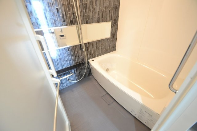 ウイング三滝観音台の浴室