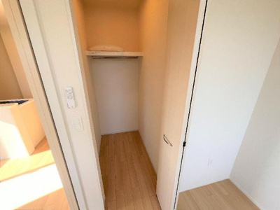 【収納】 | リエリス（Rielis） | クローゼット（イメージ）