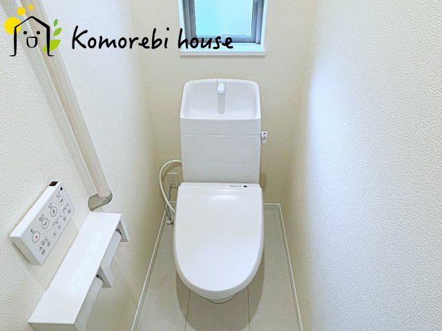 伊奈町栄1丁目46番　新築一戸建て　ハートフルタウン　Aのトイレ|トイレです