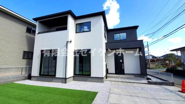 深谷市上野台　新築住宅1号棟（土地広々55坪超）の前面道路含む現地写真