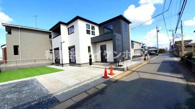 深谷市上野台　新築住宅1号棟（土地広々55坪超）の駐車場